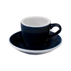 Zils porcelāna krūzīte un apakššķīvītis Loveramics Egg Espresso ar 80 ml tilpumu džinsu krāsā.