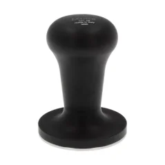 Handtamper für Kaffee mit einem Durchmesser von 58 mm in Schwarz. Handtamper für Kaffee mit einem Durchmesser von 58 mm in Schwarz.