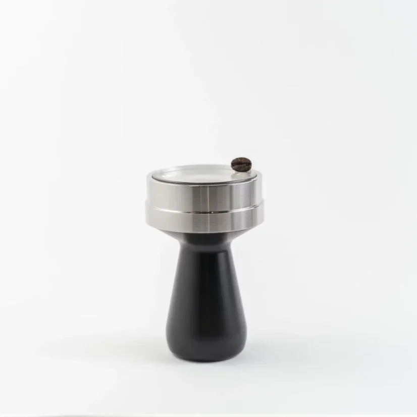 Handtamper für Kaffee 58,4 mm in Silber, ideal für die Zubereitung von Espresso.