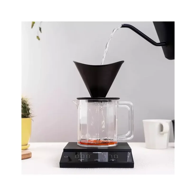 Digital scale for espresso preparation Felicita Parallel Plus black.