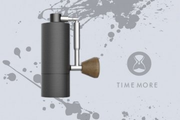 Ręczny młynek do kawy Timemore Nano [recenzja]