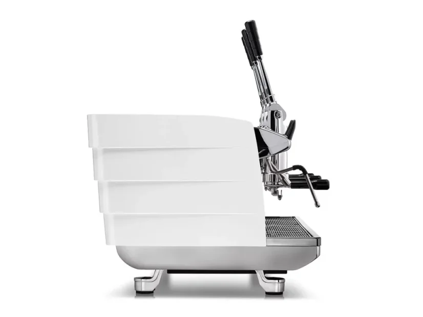 Profesionálny pákový kávovar Victoria Arduino 358 White Eagle Leva 3GR v elegantnej bielej farbe.