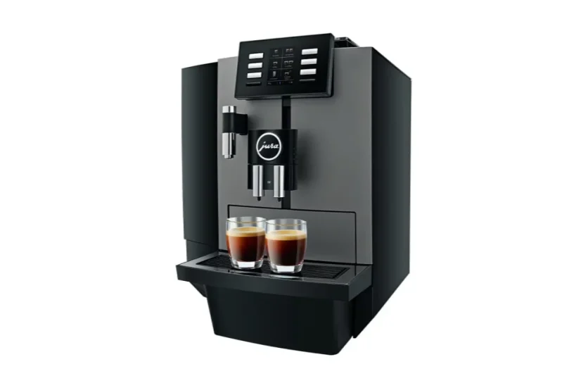 The professional automatic coffee machine Jura X6 can prepare two beverages at once.