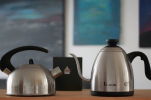 A teapot with a gooseneck. Why, how and which one to choose.