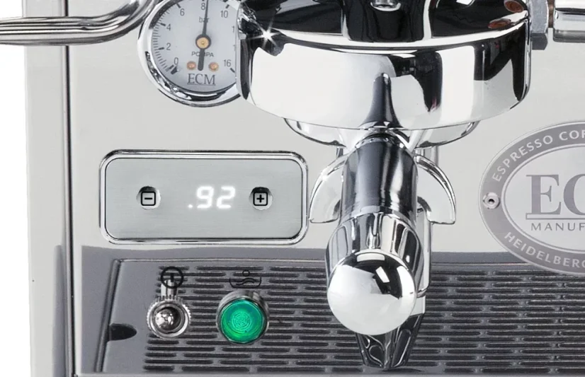 Display zur Temperatureinstellung des ECM Classika PID Kaffeevollautomaten.