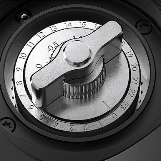 Black manual coffee grinder Timemore Chestnut X series -detail dual grind setting