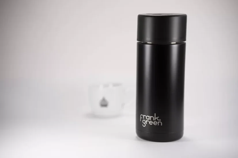 Frank Green Termo de cerámica negro para café y té 475 ml