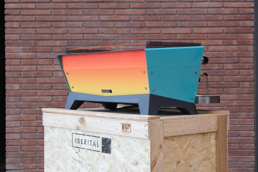 Lever coffee machine Iberital Vista 2GR Colour with a touchscreen display.