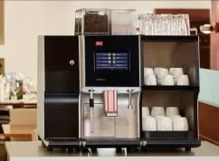 Cafetera automática profesional Melitta Cafina XT4 con opción para preparar bebida Lungo.