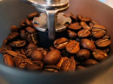 Wéi wielen ech e Kaffismüller fir e Café