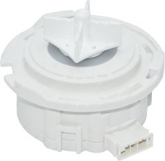 Wäiss Plastik-Auslaafpompel (LG EAU62043403) mat Lëftungslächer an engem Konnektor um ënneschten Enn.