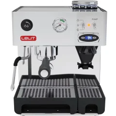 Kotikäyttöön sopiva Lelit Anita PL042TEMD -kahvikone, joka on ihanteellinen maukkaan Caffè latten valmistukseen.