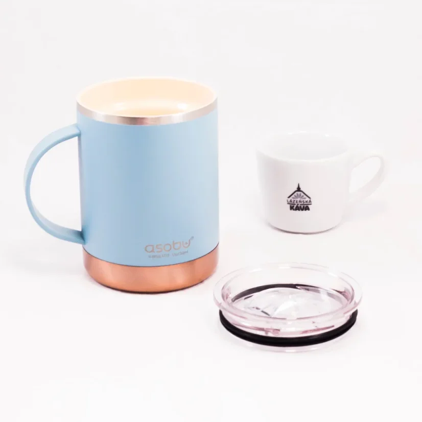 Taza térmica azul Asobu Ultimate Coffee Mug con capacidad de 360 ml, ideal para viajar.