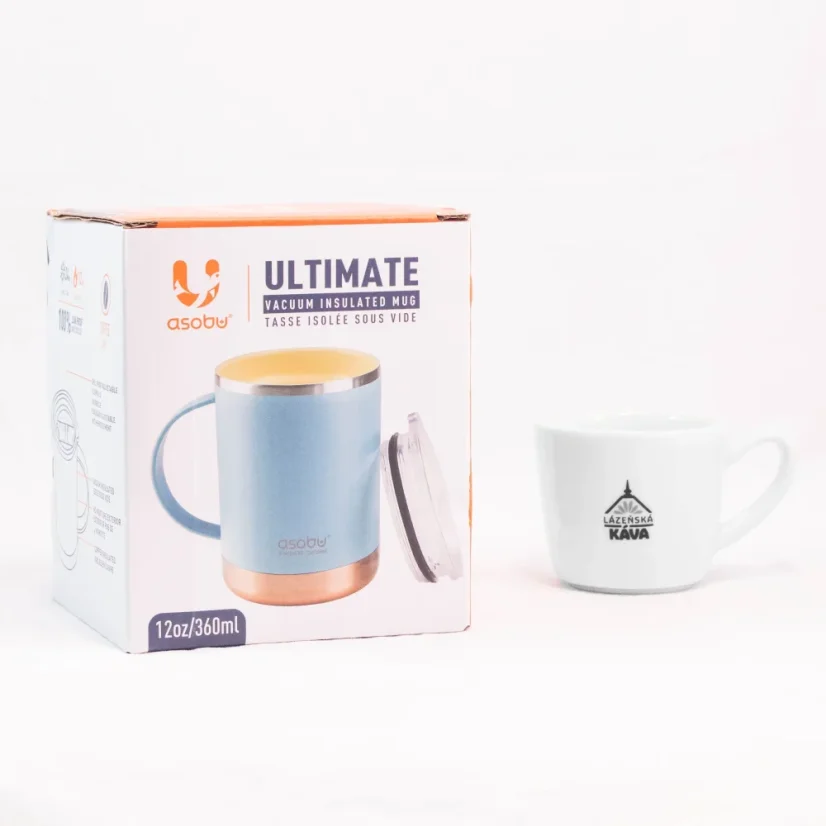 Kék Asobu Ultimate Coffee Mug termohrnek 360 ml-es űrtartalommal, ideális utazáshoz.