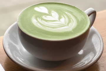 Kaffi vs. matcha