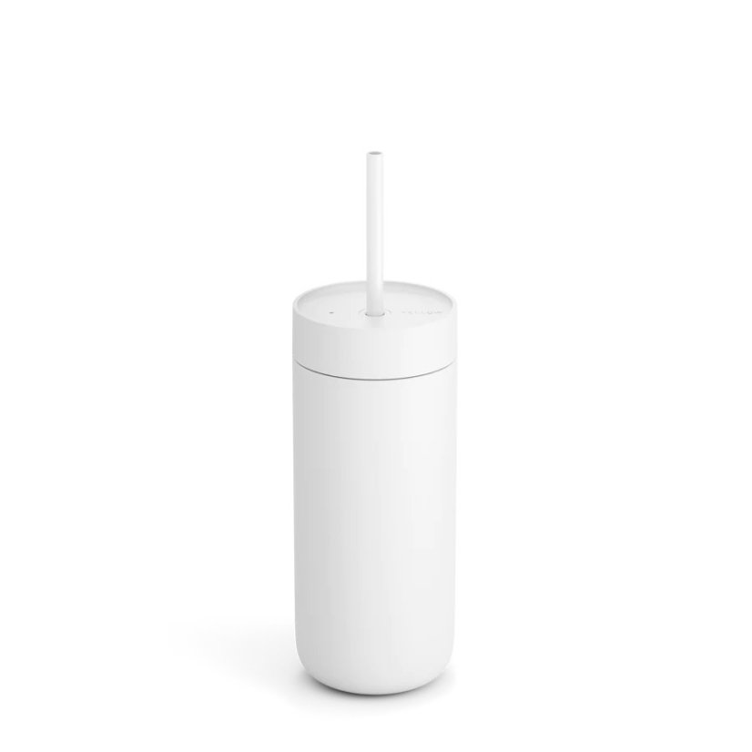 Tasse isotherme avec paille pour boissons froides, couleur blanche.