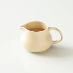 Kávovar Origami Pinot Aroma béžový. Kávovar Origami Pinot Aroma béžový.