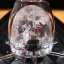 Verre et pulvérisation effectuée par le rinçoir Rhinowares 600.
