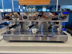 Professional lever espresso machine IB7 Standard 2GR with a power of 3000 W.