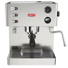 Domáci pákový kávovar Lelit Elizabeth PL92T s dobou nahriatia 25 minút pre perfektnú prípravu kávy.