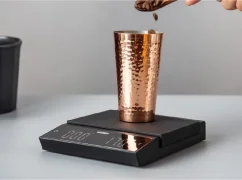 Black digital scale Felicita Incline.
