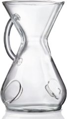 Klaasist Chemex, millel on käepide ja maht 1200 ml, ideaalne filtreeritud kohvi valmistamiseks.