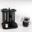 Support pour AeroPress et accessoires. Support pour AeroPress et accessoires.