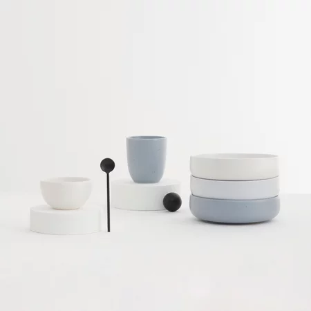 Aoomi Kobe Mug A02 Tasse mit einem Volumen von 330 ml, ideal für die Zubereitung von Kaffee oder Tee.
