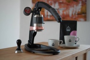 Comparison of Flair Espresso manual lever coffee machines