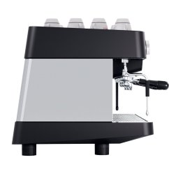 Profesionálny trojramenný kávovar Nuova Simonelli Aurelia Volumetric XT 2GR v čiernej farbe.