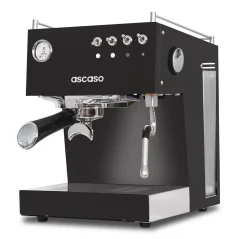 Heemlechen Espressomaschinn Ascaso Steel UNO Black mat enger Spannung vu 230V, ideal fir d'Preparatioun vu qualitativem Espresso.