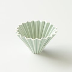 Dripper cerámico Origami S verde mate - porcelana japonesa