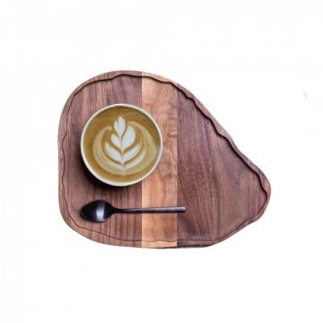 Dřevěné podnosy na kávu