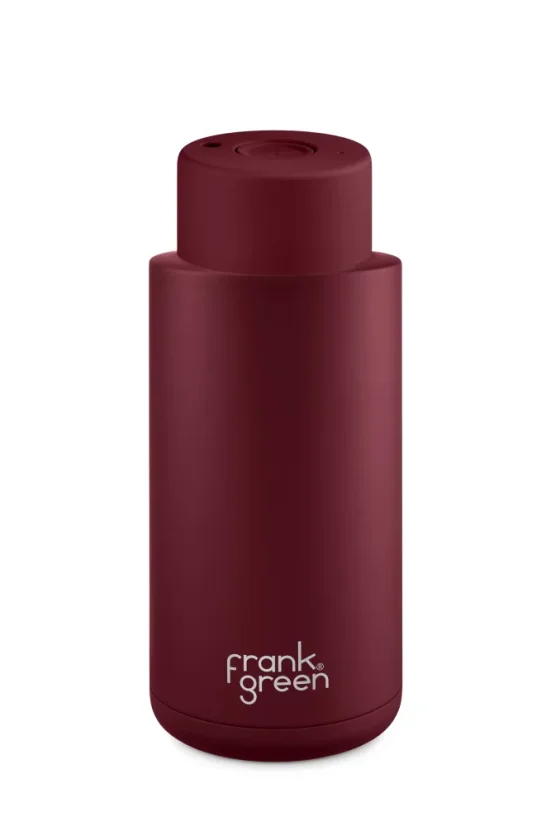 Termohrnček Frank Green Ceramic Merlot s objemom 1000 ml vo tmavočervenej farbe, ideálny pre mužov.