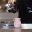Rosa Sensory Cup von Origami.