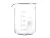 Niedrige Glas-Karaffe mit einem Volumen von 600 ml auf weißem Hintergrund