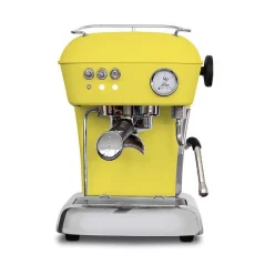 Kotikäyttöinen Ascaso Dream ONE -kahvinkeitin Sun Yellow -värissä ja ruostumattomasta teräksestä valmistetulla lämmitysboilerilla.