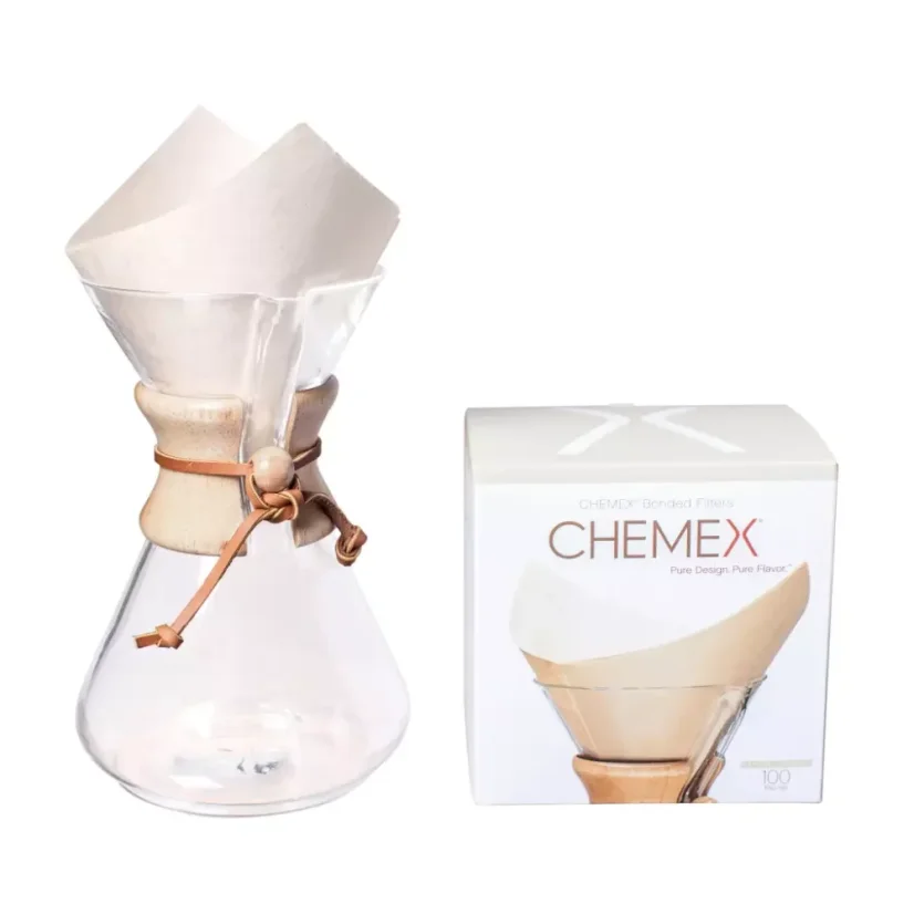 Balenie 100 ks papierových filtrov Chemex FSU-100 vhodných pre 6-10 šálok kávy, vyrobených z prírodného papiera.