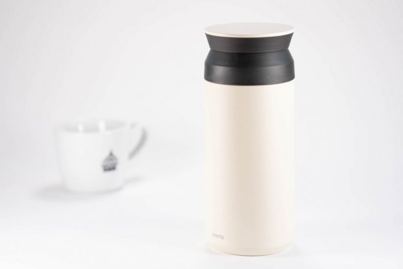 Kinto Travel Tumbler 350 ml with cup of spa coffee