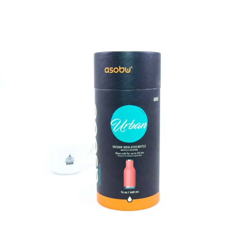 Nerezový termohrnček Asobu Urban v broskvovej farbe s objemom 460 ml, ideálny na cestovanie.