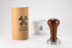 Presse-café en acier inoxydable et noyer