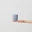 Tasse Aoomi Kobe Mug A02 mit einem Volumen von 330 ml aus hochwertiger Steingut, ideal für die Zubereitung Ihres Lieblingstees oder Kaffees.