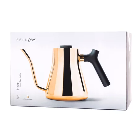 Copper gooseneck kettle Fellow Stagg with a capacity of 900 ml.