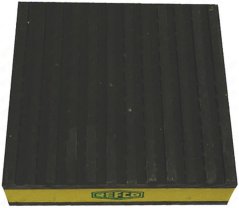 Anti-Vibratiouns-Pad AVP-3, schwaarzt gerippt Gummi-Quadrat mat engem giele Säiteetikett.